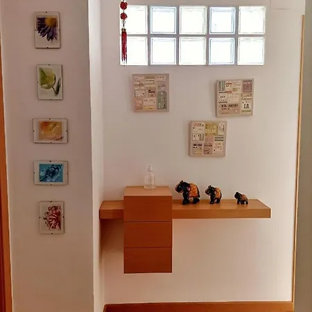 Playa Y Habitacion De Juegos Para Ninos El Campello